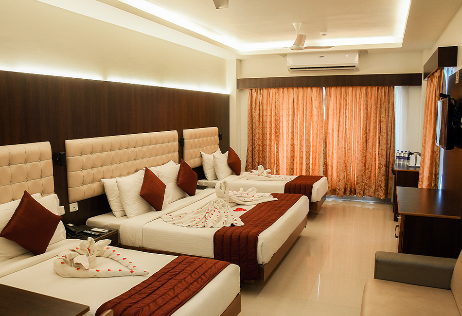 Good Hotels in Tiruchendur